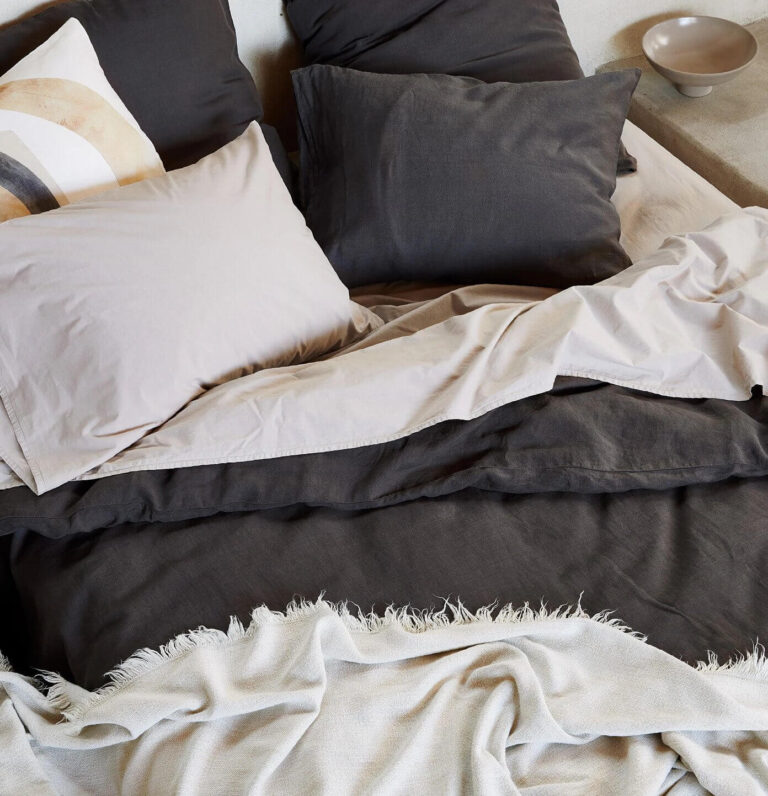 Crate & Barrel category page view